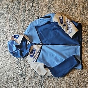 COPY - Like New, Nike Zip-up Hoodie